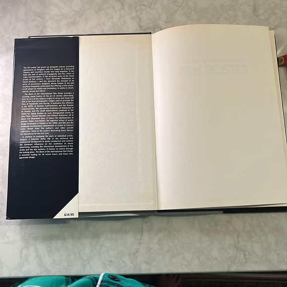 Coffee table book “The Book of International Film Posters” 1985 - Picture 2 of 16